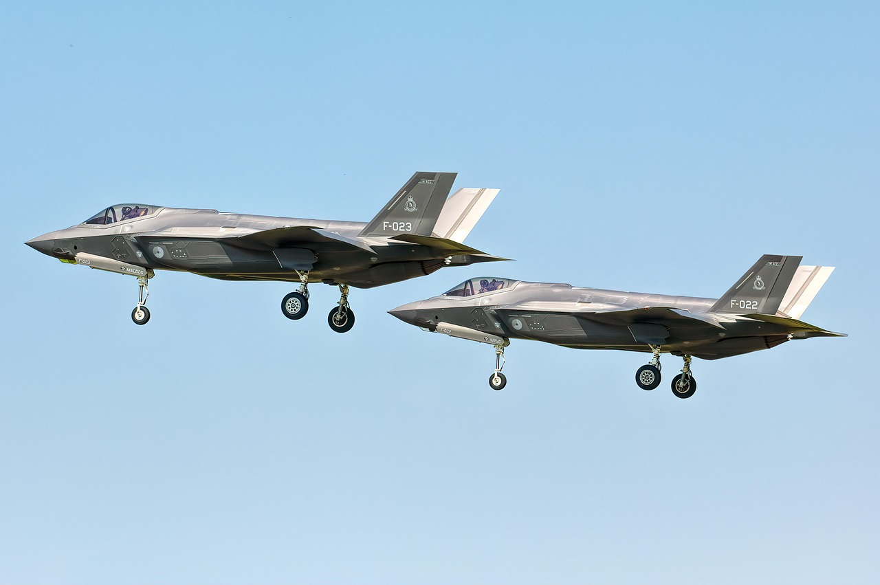 大小招卡实名账号：流量卡 vs WiFi ：哪个更好？